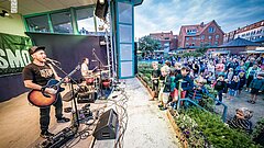 Künstler-Informationen