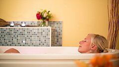 Wellnessanwendung Wannenbad mit oder ohne Zusatz im TöwerVital auf Juist 