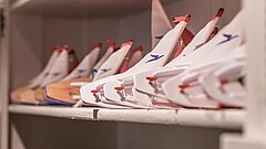 Traditionelle Modellboote für den Schiffchenteich auf Juist kaufen