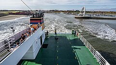 Anreise mit der Inselfähre nach Juist zum Familienurlaub an der Nordsee