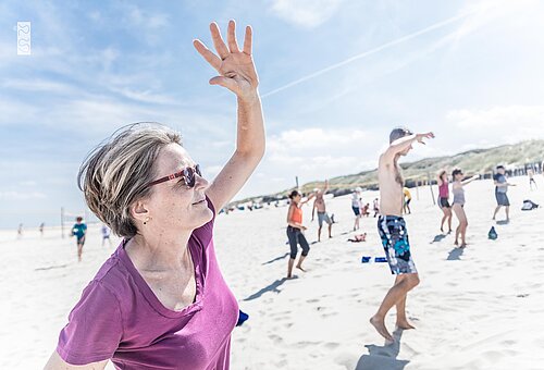 Strandgymnastik auf Juist beim Strandsport